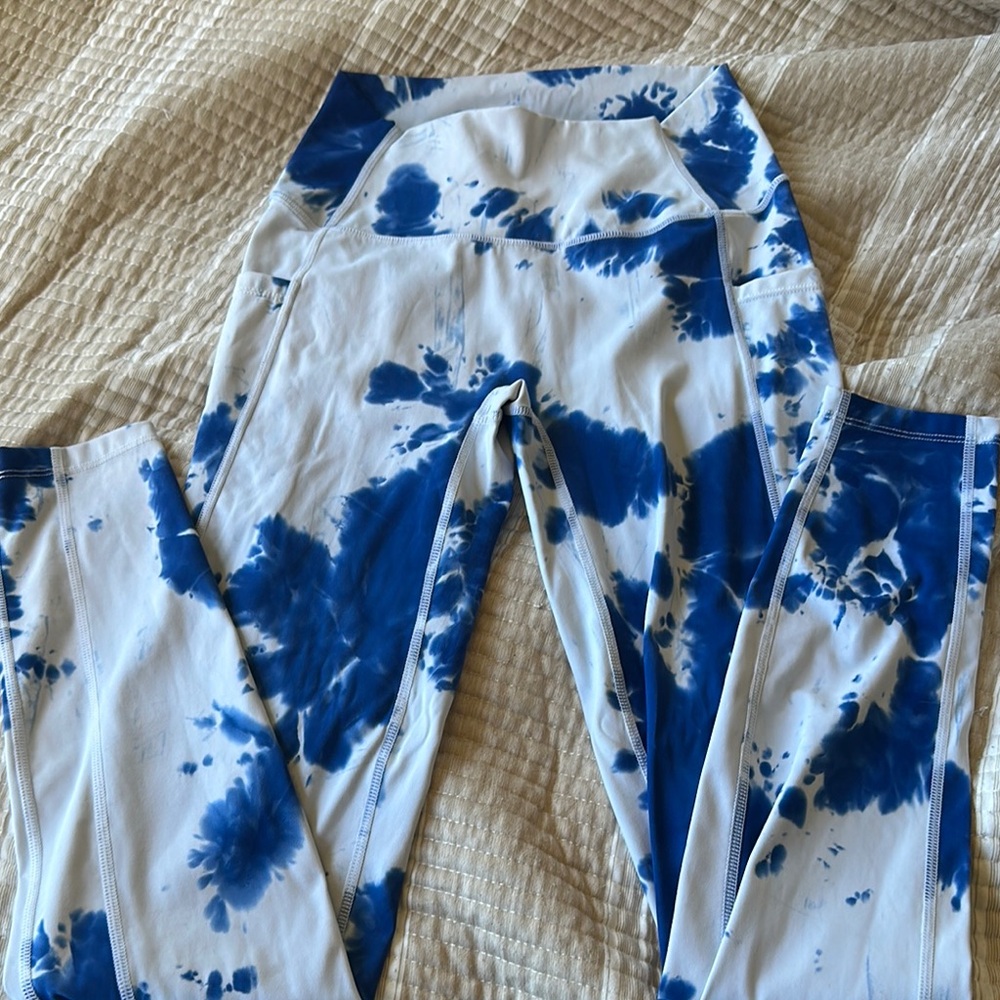Blue Tie-Dye Leggings